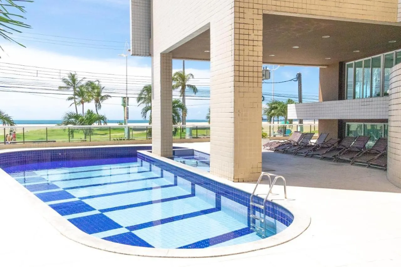 Modern Beachfront Apartment W. Magnificent Seaview Fortaleza