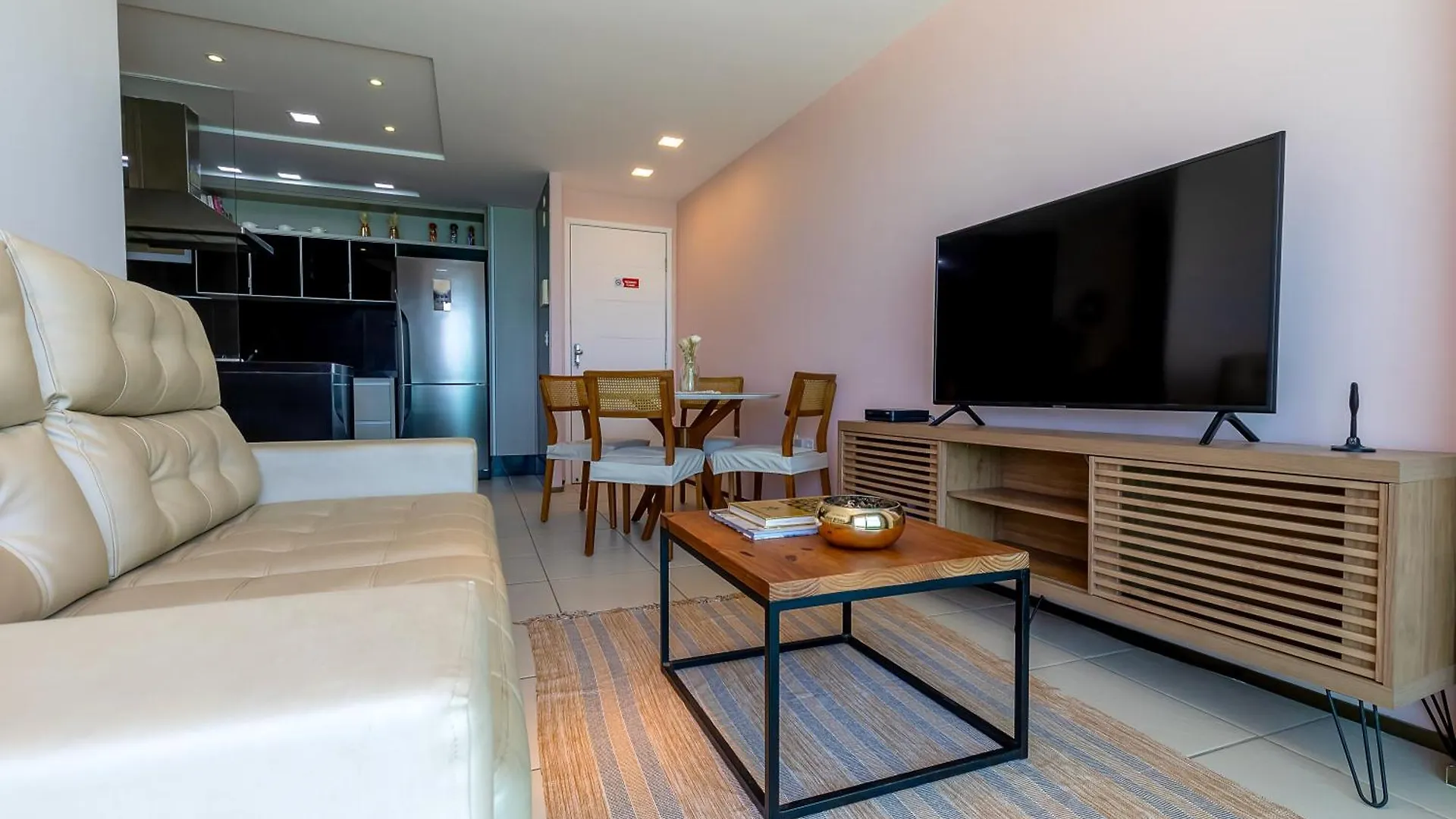 Modern Beachfront Apartment W. Magnificent Seaview Fortaleza  Brasil