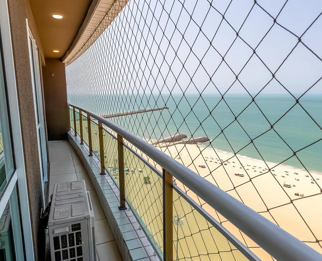 Modern Beachfront Apartment W. Magnificent Seaview Fortaleza