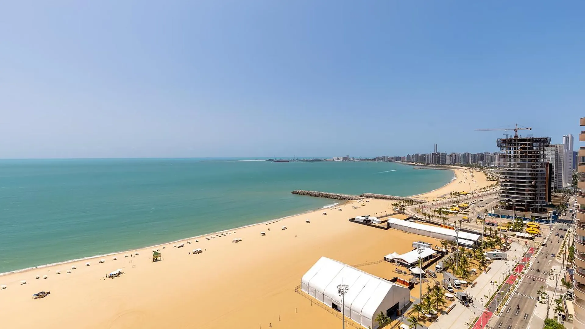 Modern Beachfront Apartment W. Magnificent Seaview Fortaleza
