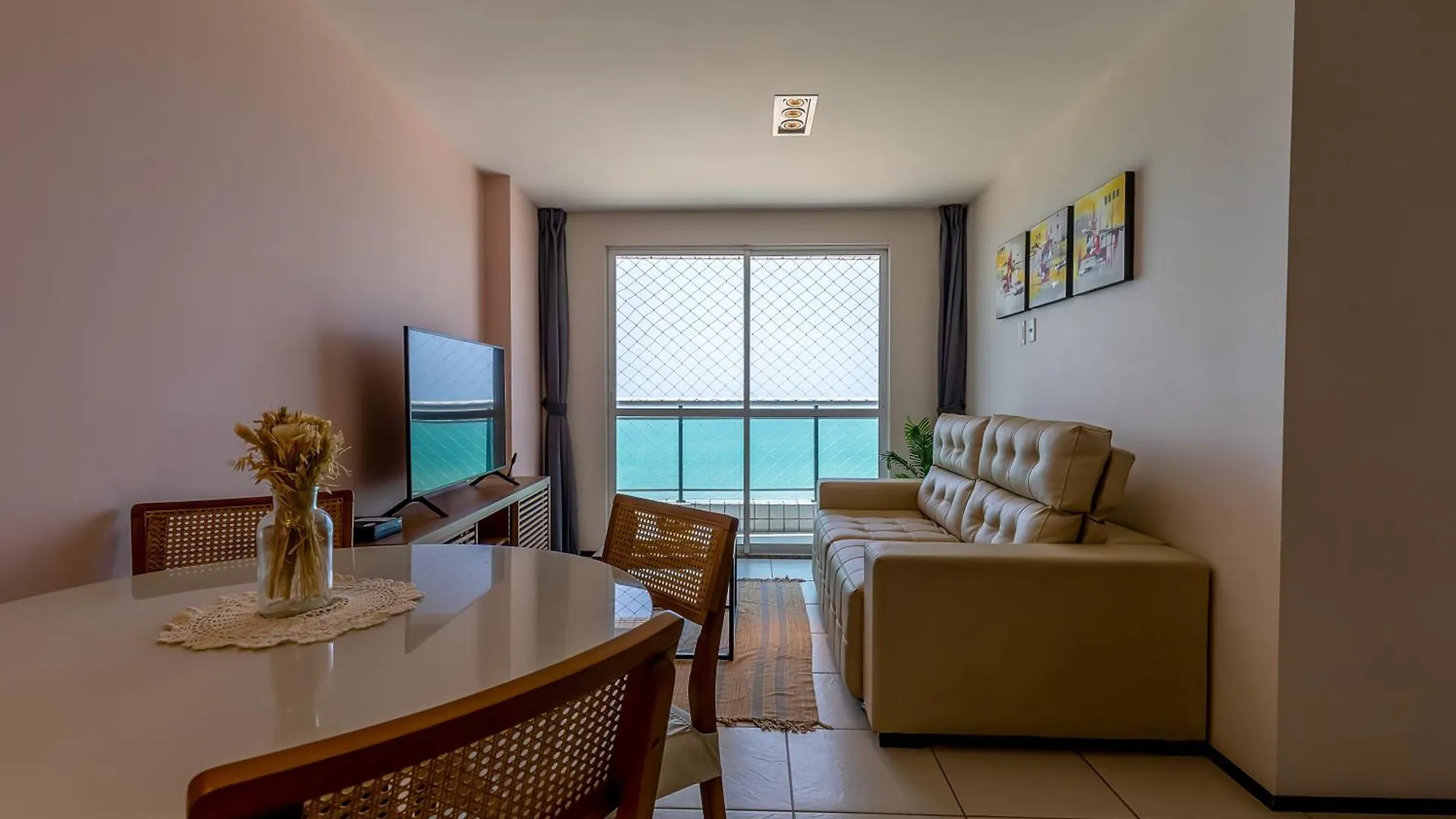 Modern Beachfront Apartment W. Magnificent Seaview Fortaleza