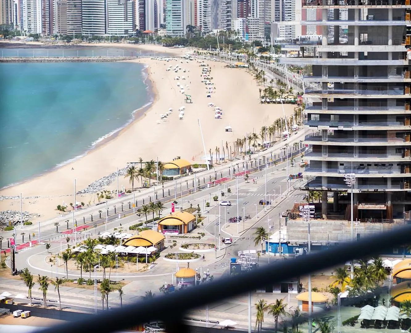 Modern Beachfront Apartment W. Magnificent Seaview Fortaleza